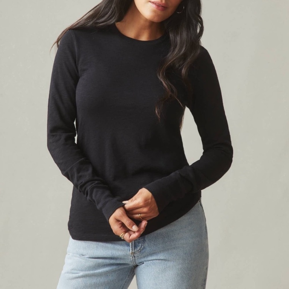 American Giant Premium Black Crew Neck Cotton Black Long Sleeve Tee Size Medium